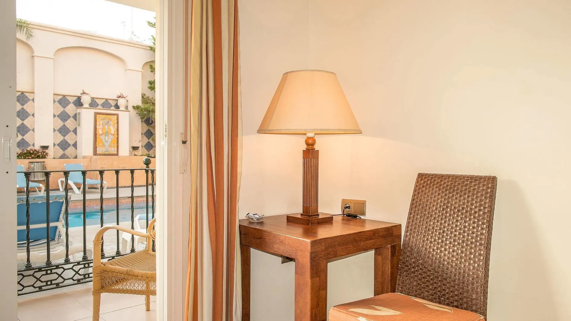 Toboso Lägenhet Nerja Spanien